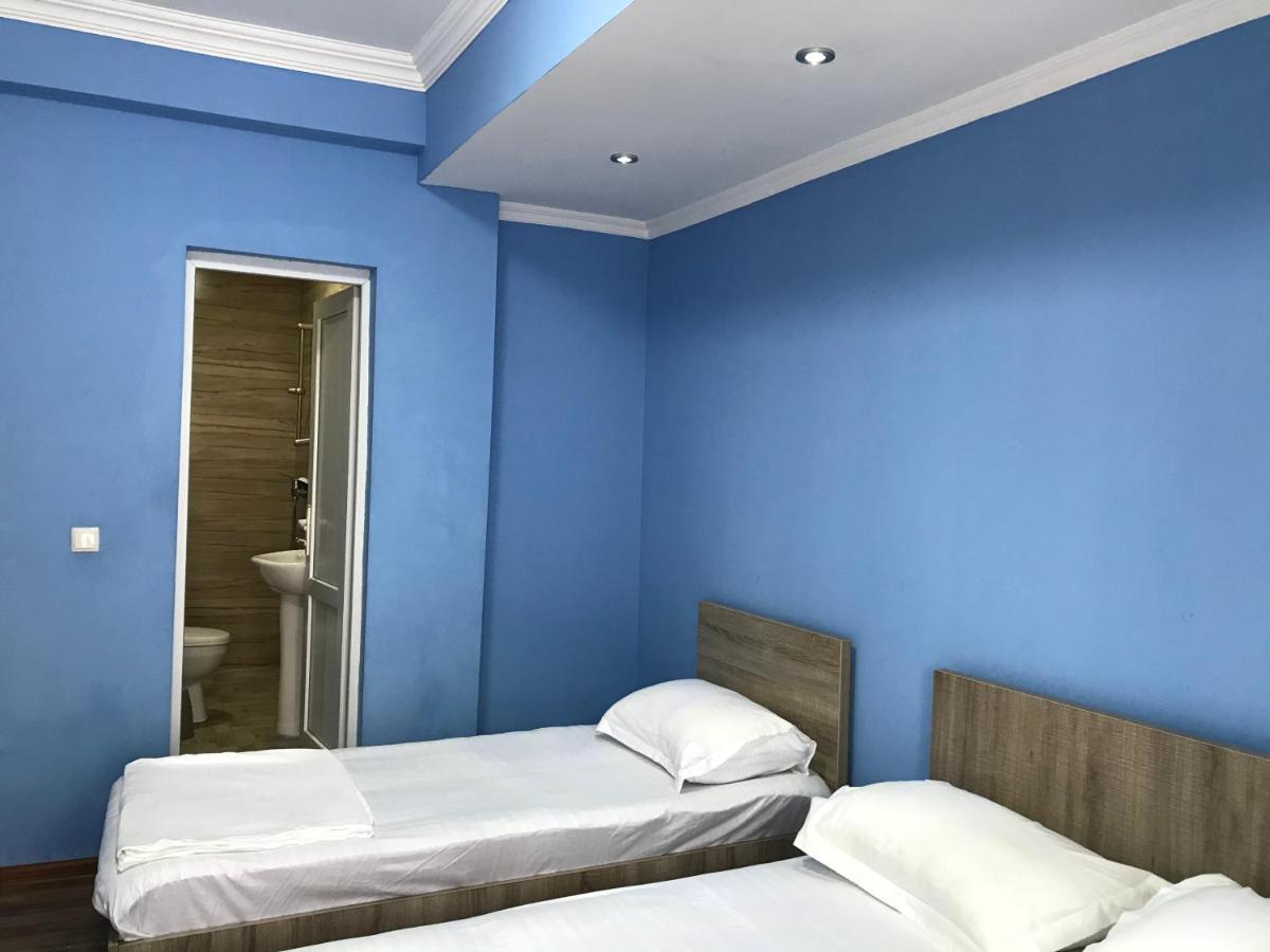 Guest House Nina Kobuleti Exterior photo