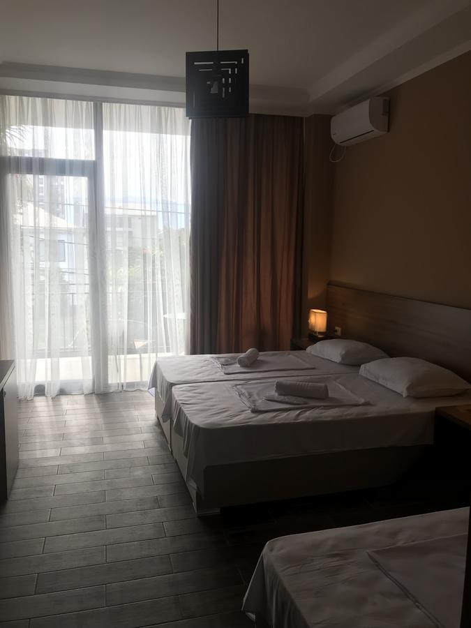 Guest House Nina Kobuleti Exterior photo